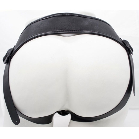 Страпон Realistic Harness от Lovetoy